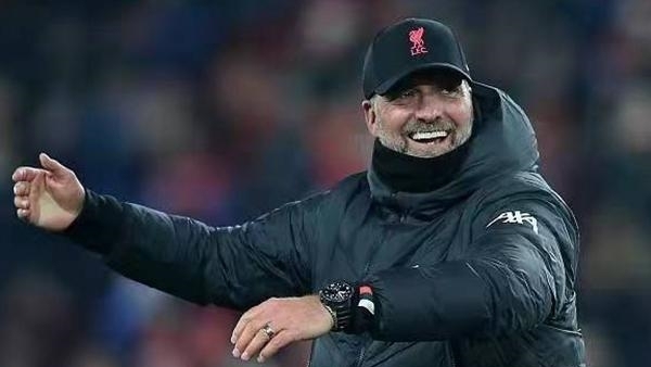 意甲-普利西奇双响拉比奥特世界波 米兰3-2登顶 [意甲AC米兰]