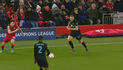 湖人vs雄鹿前瞻：詹姆斯出站成疑，遇弱则强的湖人能否守住主场？